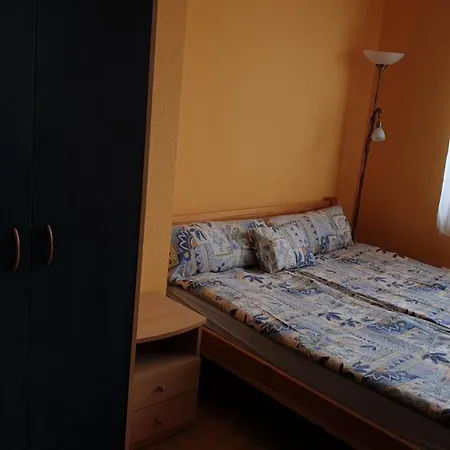 Ilona Apartament *